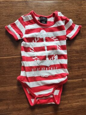 Red & White Nautical Niagara Falls Vacation Baby One-Piece Bodysuit, 6 Months
